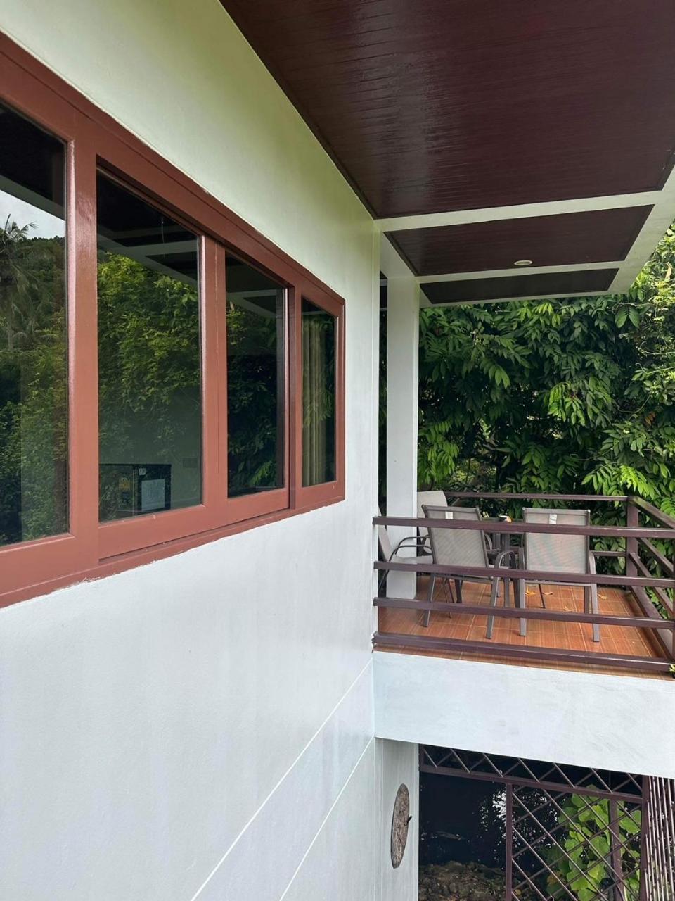 Buddha Raksa Thong Nai Pan Yai Exterior photo
